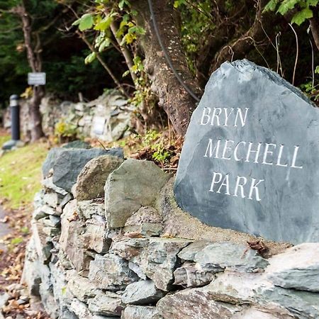 Bryn Mechell Hotel Llanfechell Exterior photo